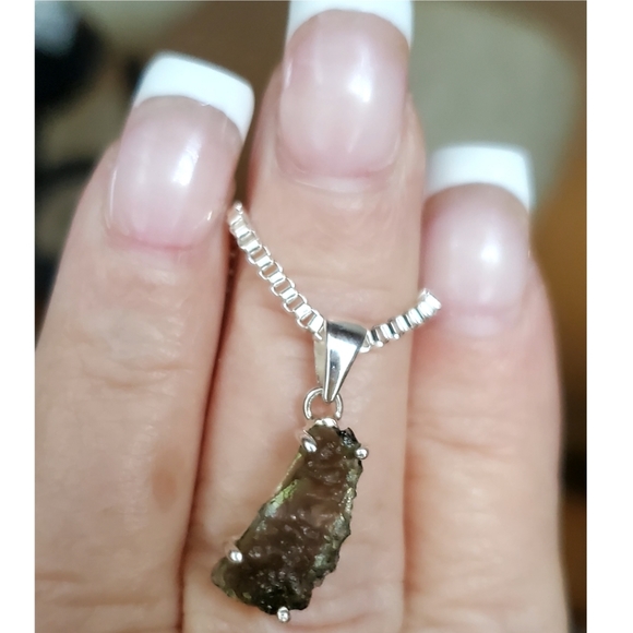 Jewelry - Genuine Czech Moldavite Pendant Necklace